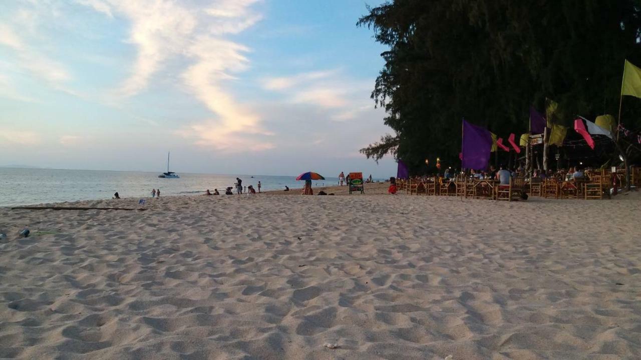 Laila​ Place Hotell Ko Lanta Eksteriør bilde